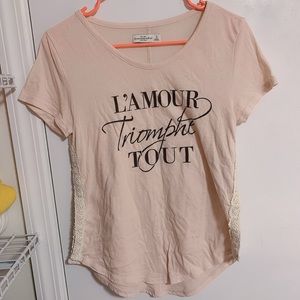 Creamy Pink Abercrombie & Fitch T-Shirt